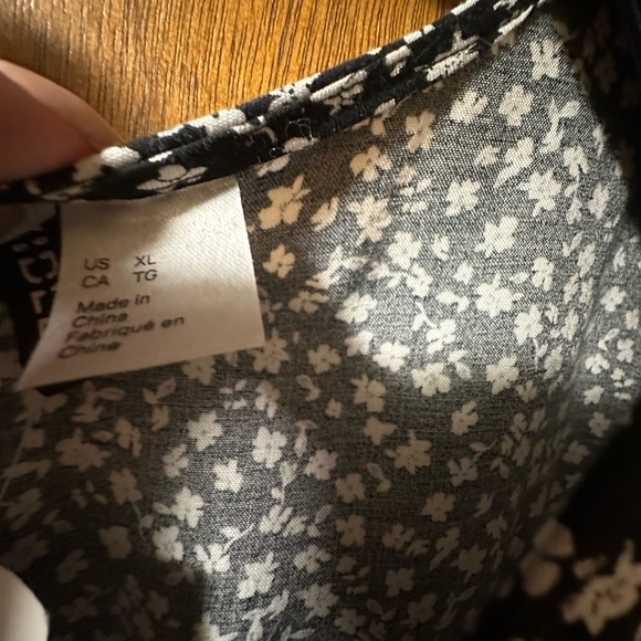 Brand new T-shirt dress ** tags attached** - Picture 3 of 8